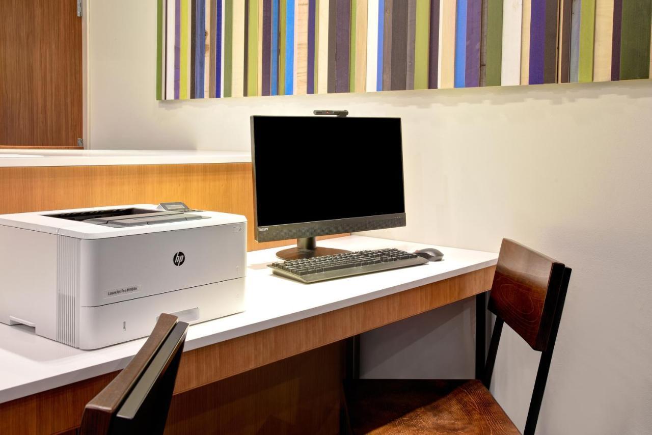 Holiday Inn Express - Milwaukee Downtown By Ihg Exterior foto